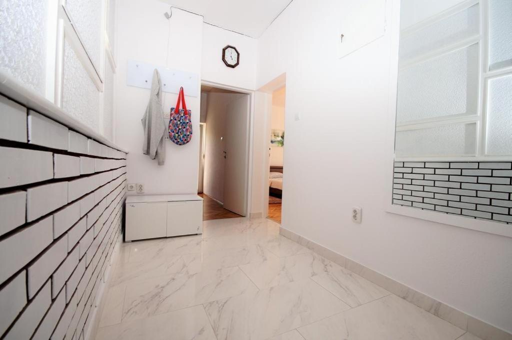 PUY Apartment Deni מראה חיצוני תמונה