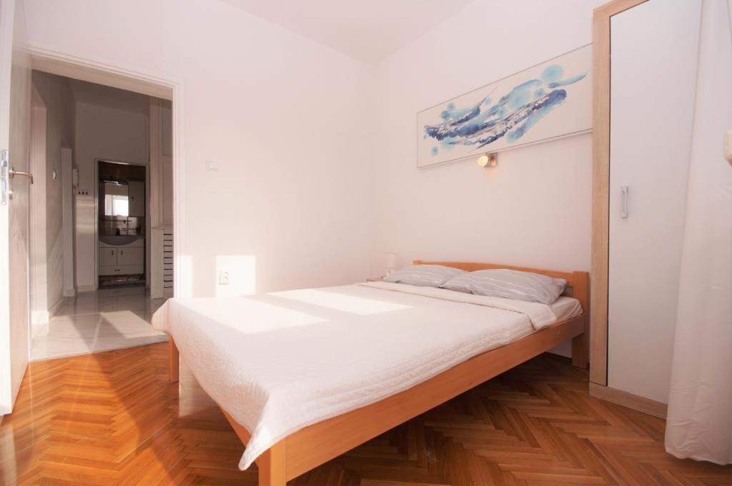 PUY Apartment Deni מראה חיצוני תמונה