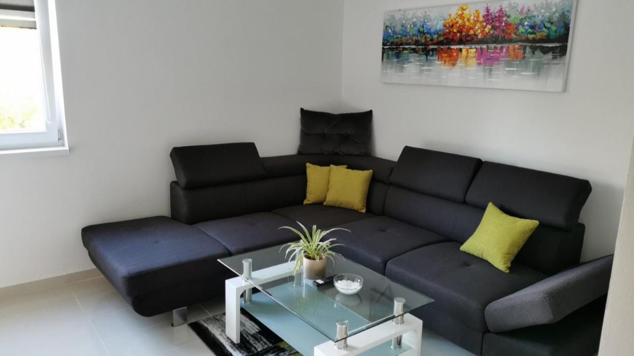 PUY Apartment Deni מראה חיצוני תמונה