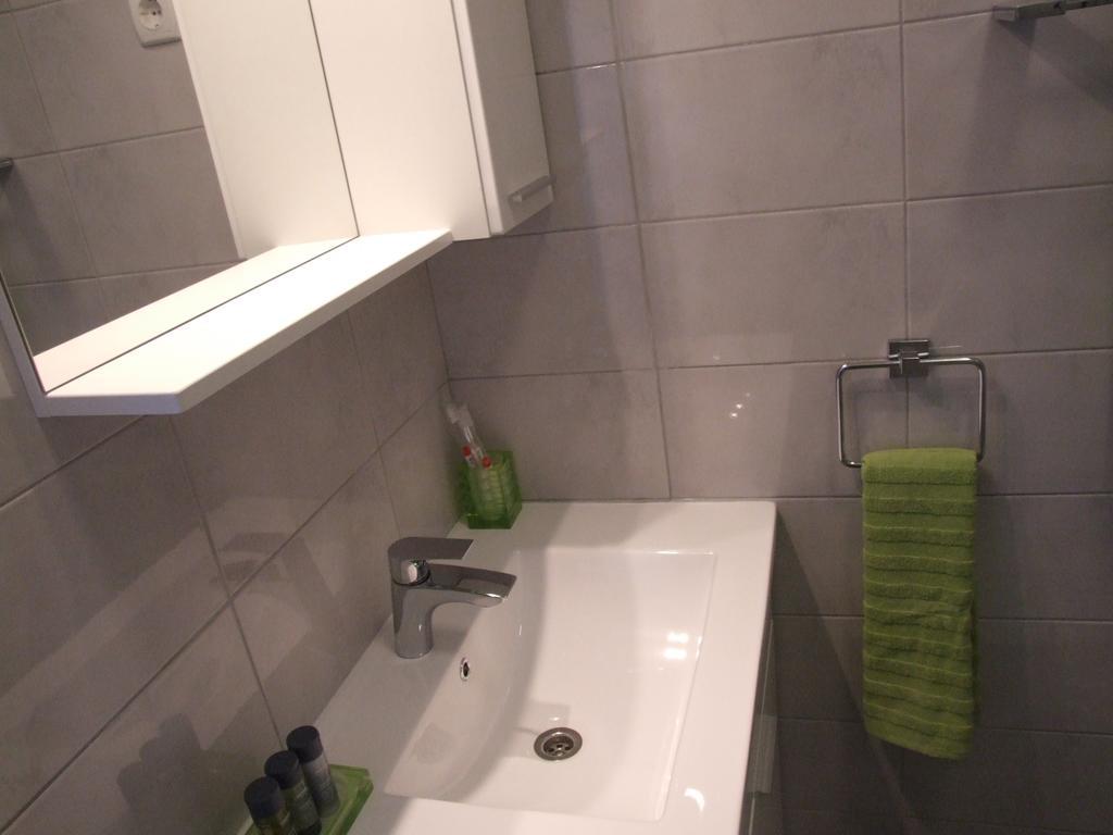 PUY Apartment Deni מראה חיצוני תמונה